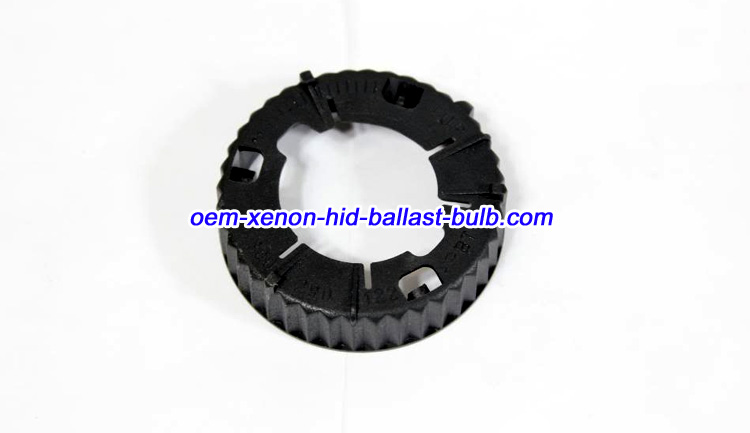BMW Audi TT Range Rover Xenon Headlight D2S Bulb Holder Clip Retainer